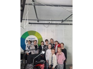 МИР УЖЕ НАПИСАЛ О НАС!