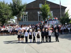 Торжественная линейка, посвящённая к празднику 1 сентября 2017