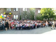 Торжественная линейка, посвящённая к празднику 1 сентября 2017