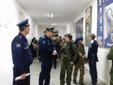 Есть такая профессия - Родину защищать