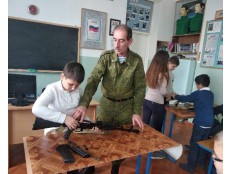 Всероссийская акция «Есть такая профессия – Родину защищать»