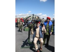 Юнармейцы на авиабазе «Эребуни»