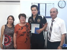 Вручение аттестатов 11-классникам