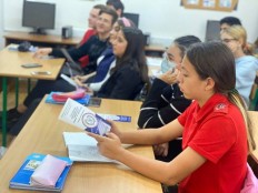 Представители  Ереванского филиала РЭУ им. Плеханова посетили школу