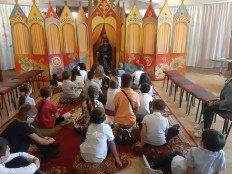 Поездка второклассников в Национальную детскую библиотеку имени Хнко-Апера.