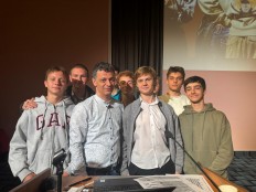 10 А СОБИРАЛ ХЛОПЬЯ со всемирно известным ученым Артемом Огановым