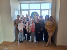 МИР УЖЕ НАПИСАЛ О НАС!