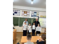 ПОБЕДИТЕЛИ ШКОЛЬНОЙ ОЛИМПИАДЫ НАГРАЖДЕНЫ ГРАМОТАМИ