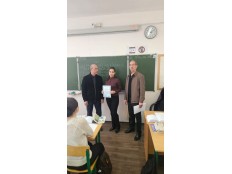 ПОБЕДИТЕЛИ ШКОЛЬНОЙ ОЛИМПИАДЫ НАГРАЖДЕНЫ ГРАМОТАМИ